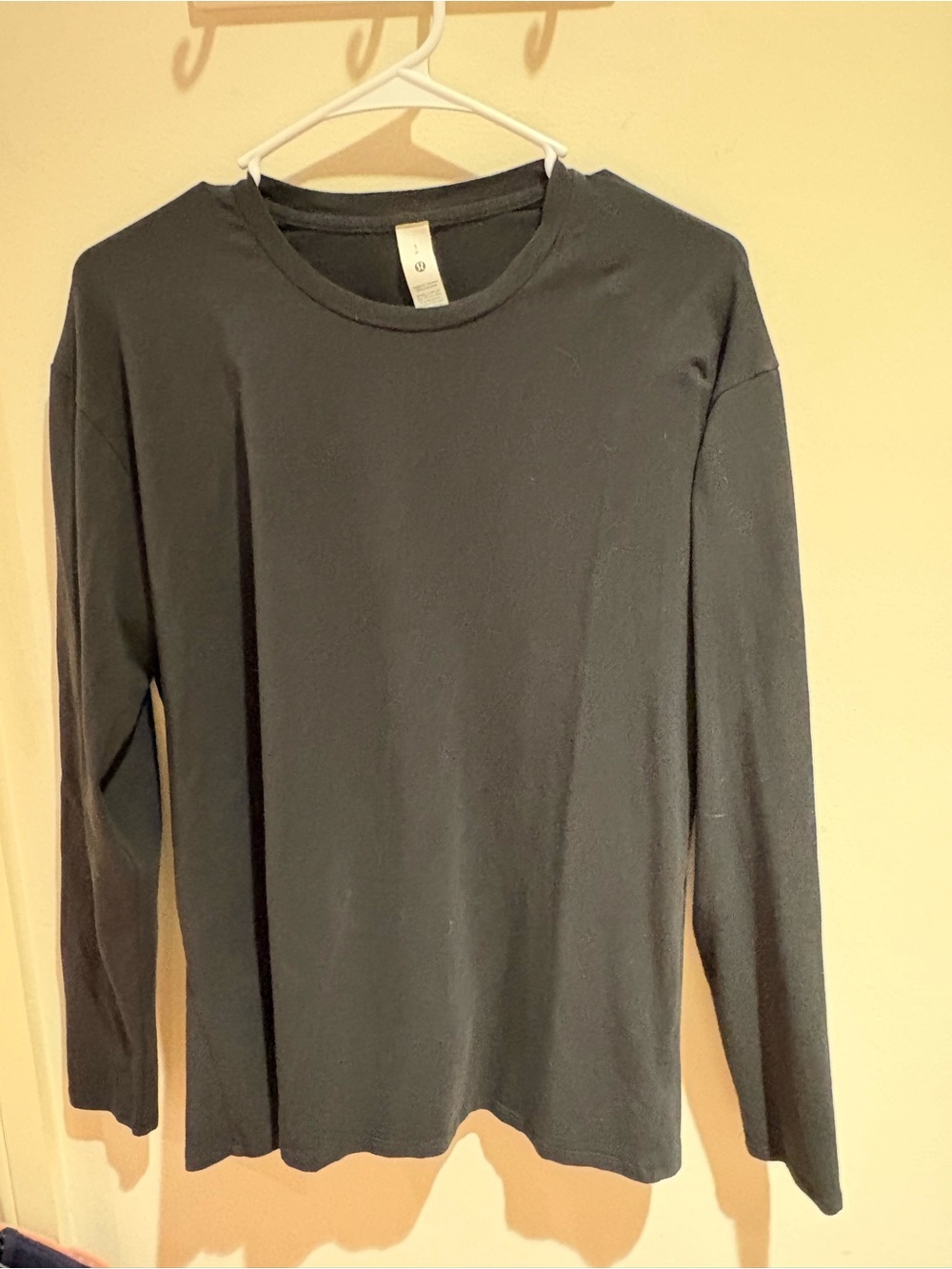 lululemon athletica Black Crewneck Long Sleeve Top